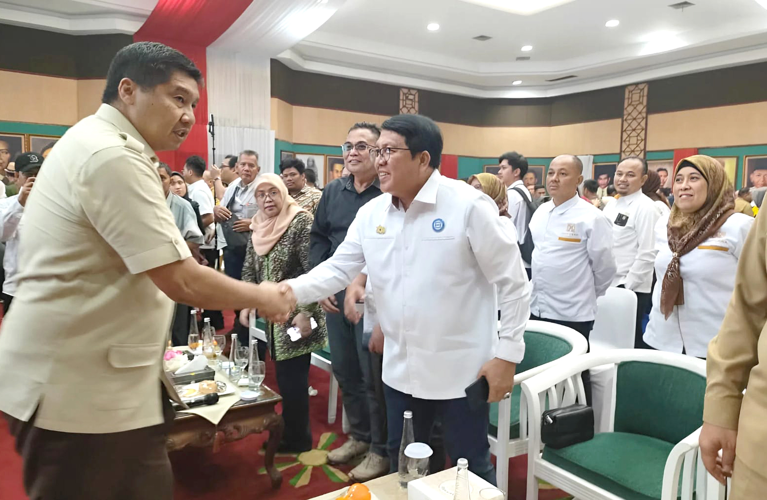 Sosialisasi Kredit Program Perumahan (KPP) Kabupaten Bogor bersama Menteri Perumahan dan Kawasan (PKP), Bupati, Wakil Bupati Bogor, Sekda Provinsi Jawa Barat, Sekda Kab.Bogor, Dirjen Perumahan, Ketua KADIN, Ketua APINDO Kab.Bogor dan pejabat terkait.